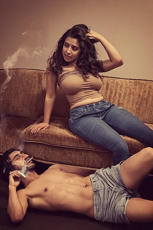 Download6747849336834507755